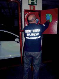 limpieza garajes grupo los serenos